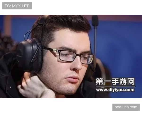 耳机裁判系统如何影响场上判罚?揭秘沟通机制与规则效力
